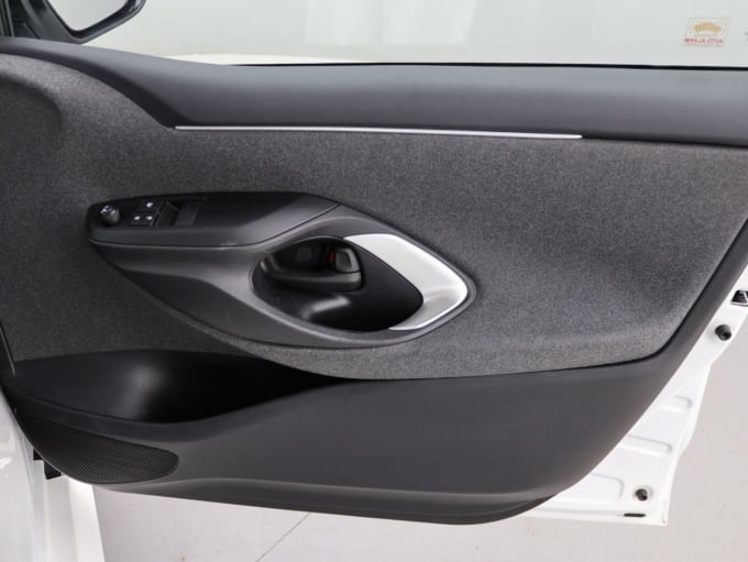 2025 Toyota Yaris