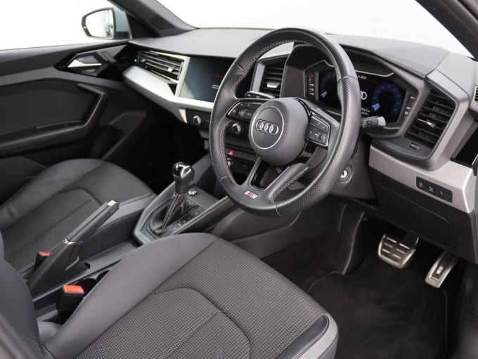 2025 Audi A1
