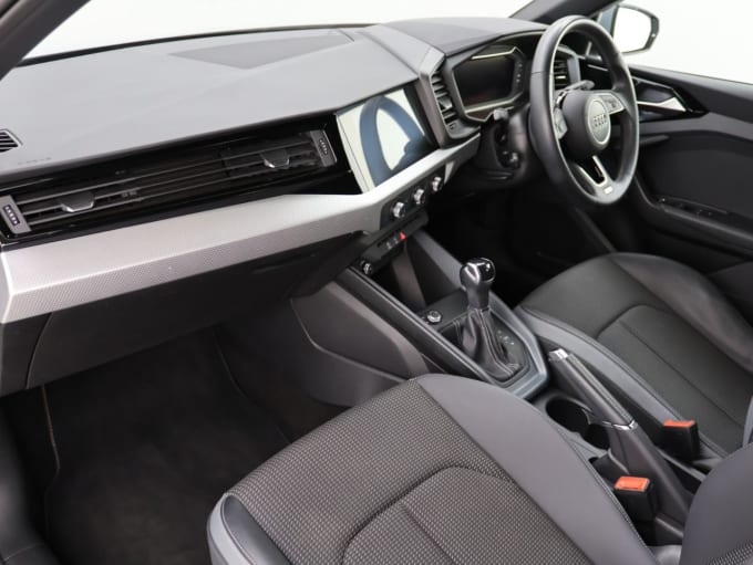 2025 Audi A1