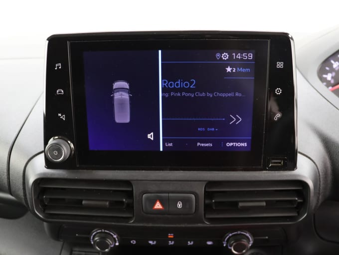 2025 Peugeot Partner
