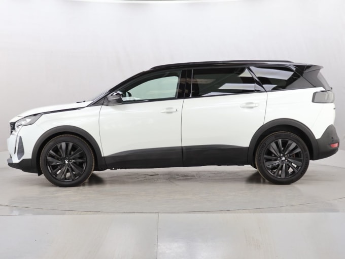 2025 Peugeot 5008