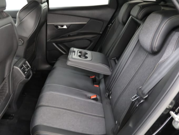 2025 Peugeot 3008