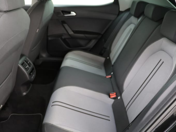 2025 Seat Leon