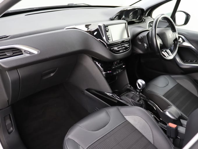 2025 Peugeot 2008
