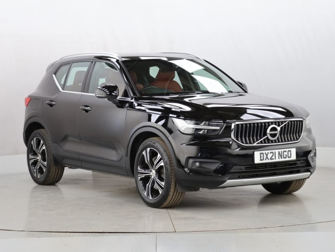 2025 Volvo Xc40