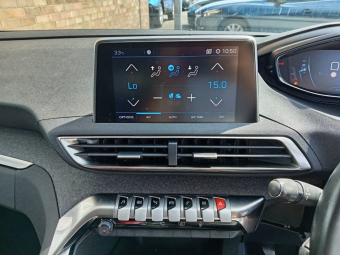 2025 Peugeot 3008
