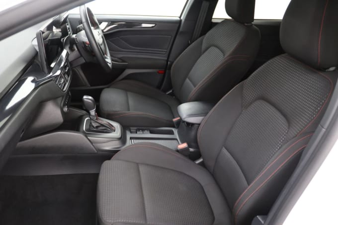 2025 Ford Focus