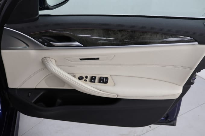 2025 BMW 5 Series