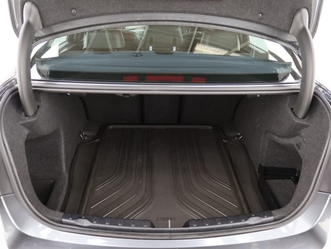 2025 BMW 3 Series