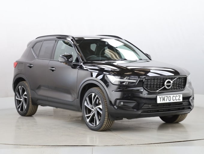 2025 Volvo Xc40