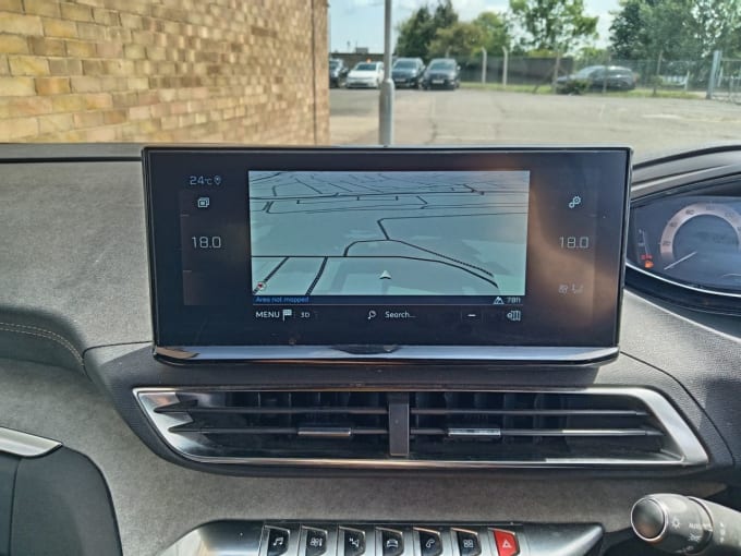 2025 Peugeot 5008