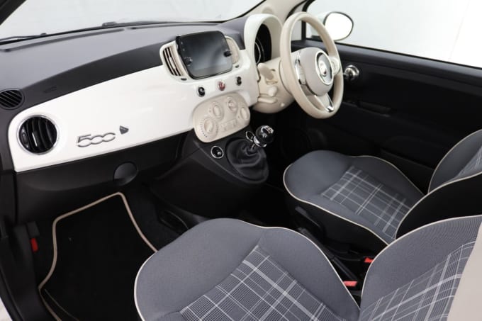 2025 Fiat 500