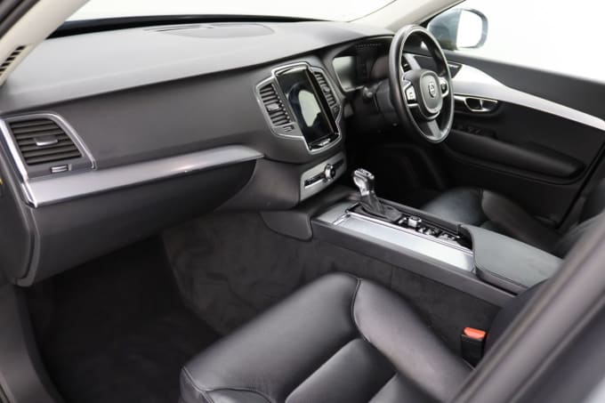 2025 Volvo Xc90
