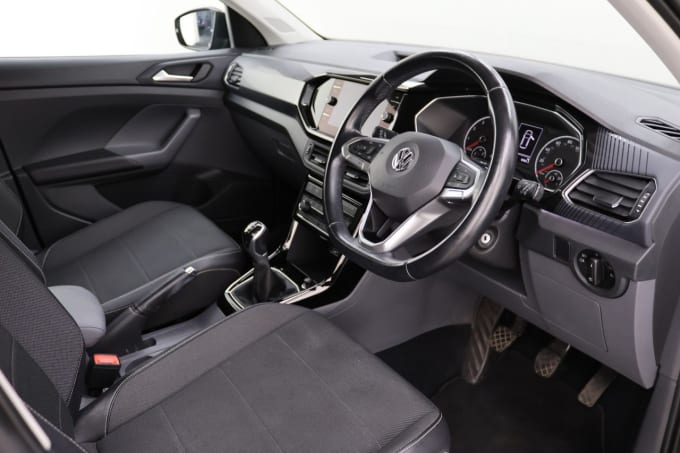 2025 Volkswagen T-cross
