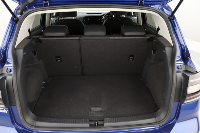 2025 Volkswagen T-cross