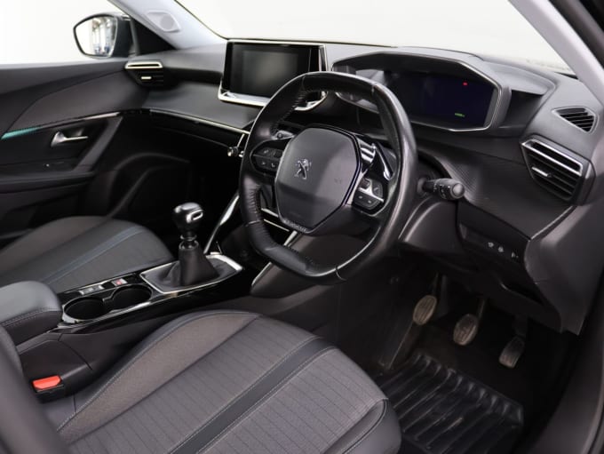 2025 Peugeot 2008