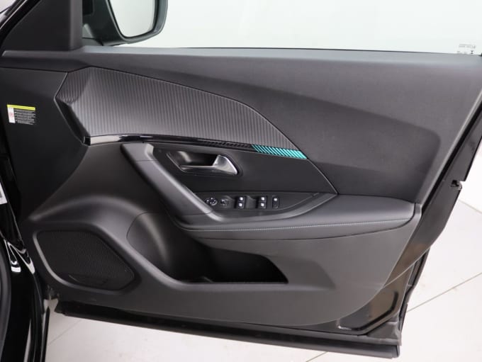 2025 Peugeot 2008