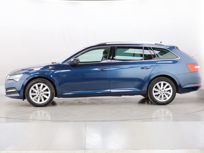 2025 Skoda Superb