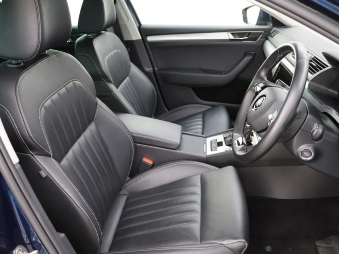 2025 Skoda Superb