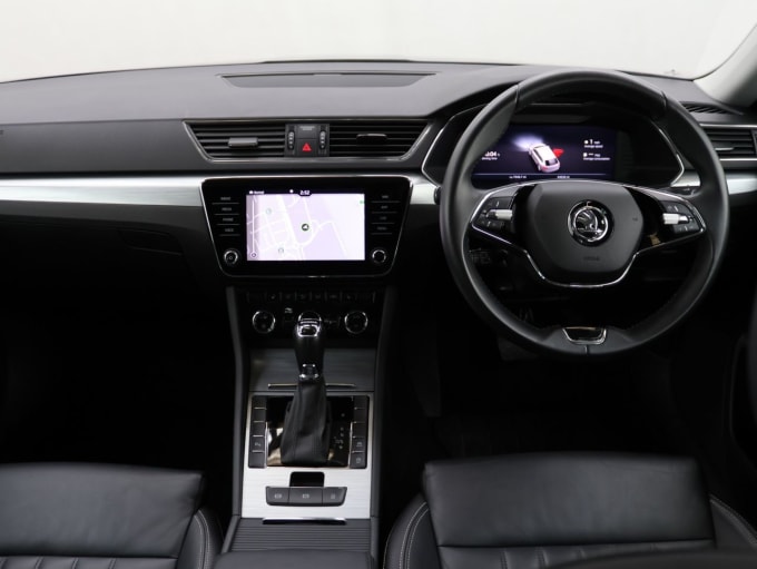 2025 Skoda Superb