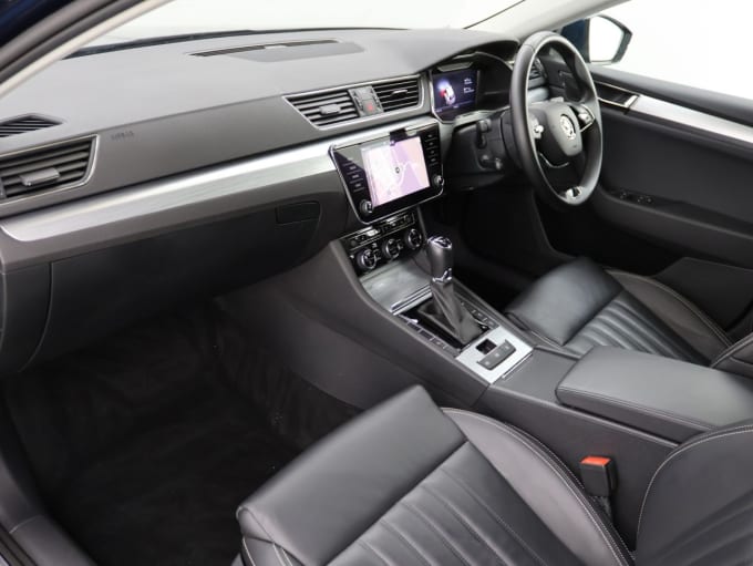 2025 Skoda Superb