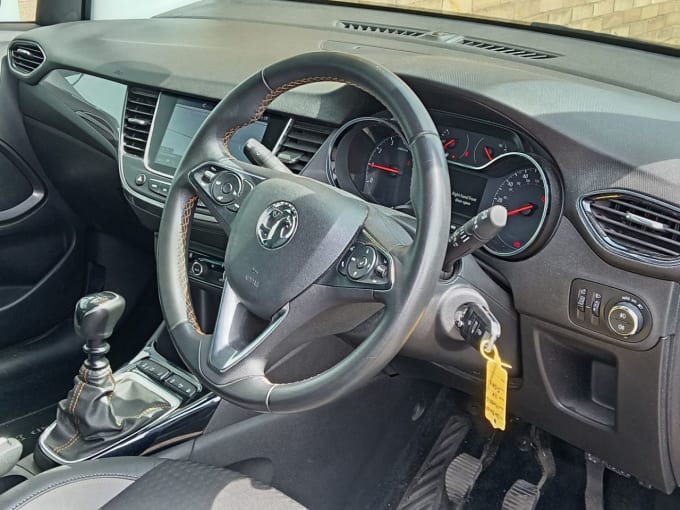 2025 Vauxhall Crossland X