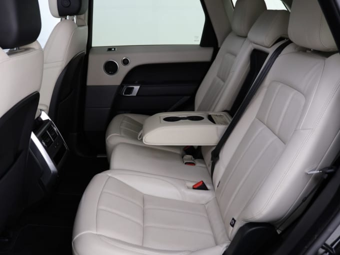 2025 Land Rover Range Rover Sport
