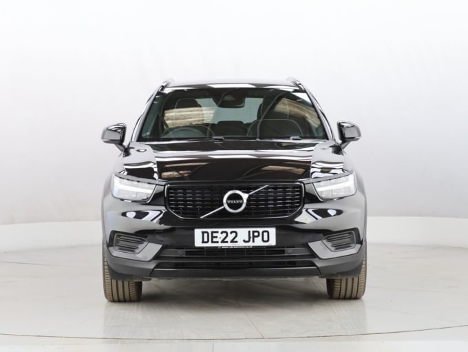 2025 Volvo Xc40
