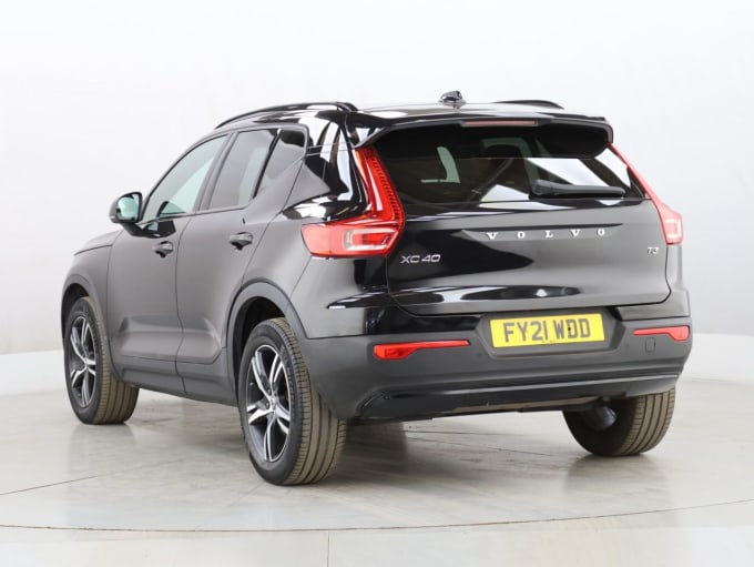 2025 Volvo Xc40
