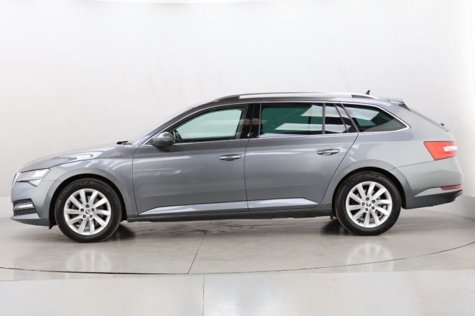 2025 Skoda Superb