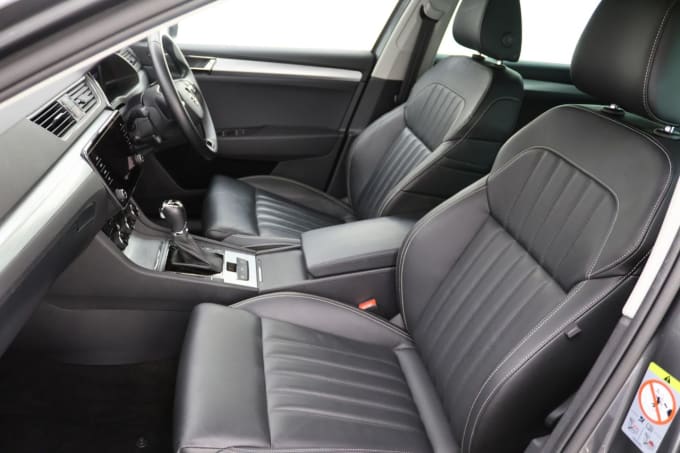 2025 Skoda Superb