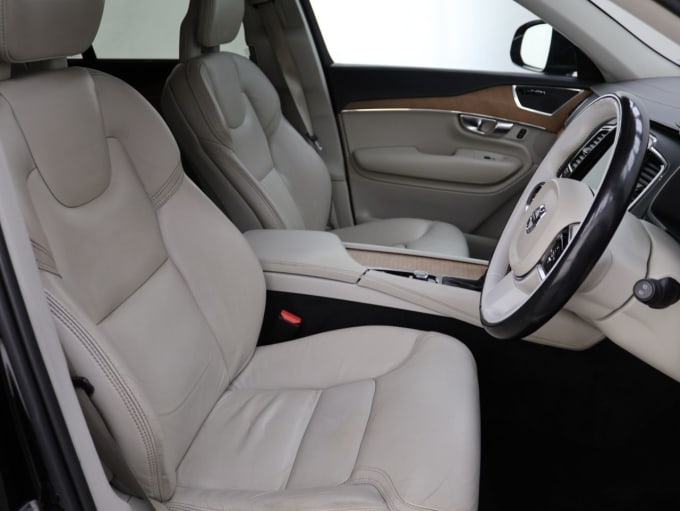 2025 Volvo Xc90