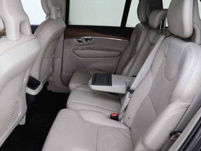 2025 Volvo Xc90