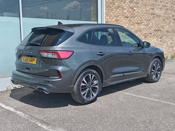 2025 Ford Kuga