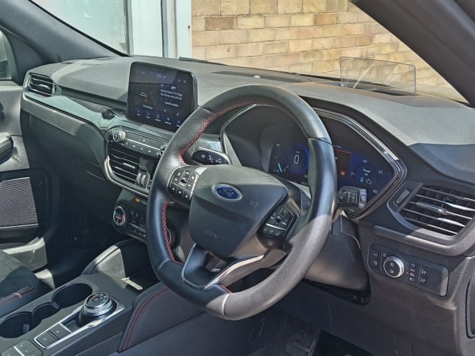 2025 Ford Kuga