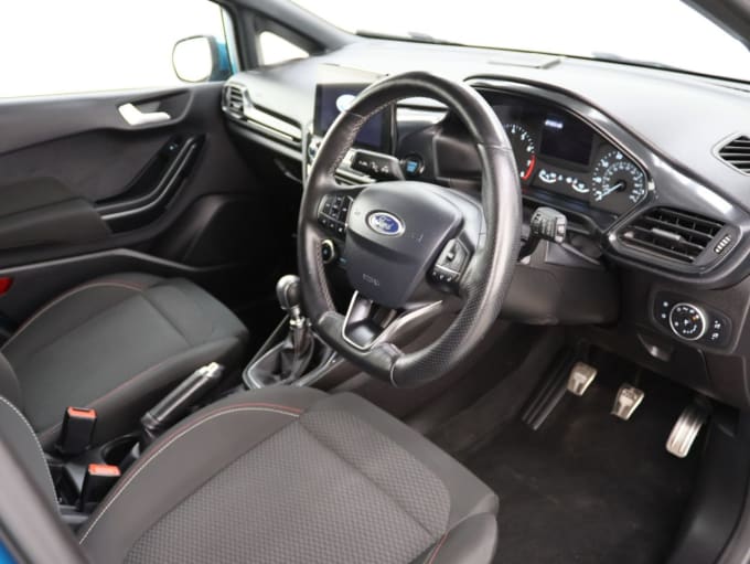 2025 Ford Fiesta