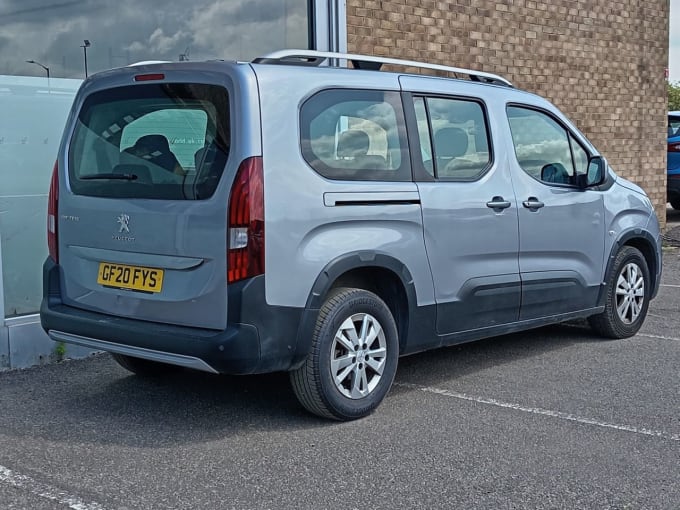 2025 Peugeot Rifter