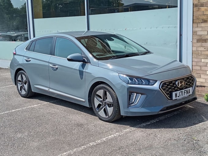 2025 Hyundai Ioniq