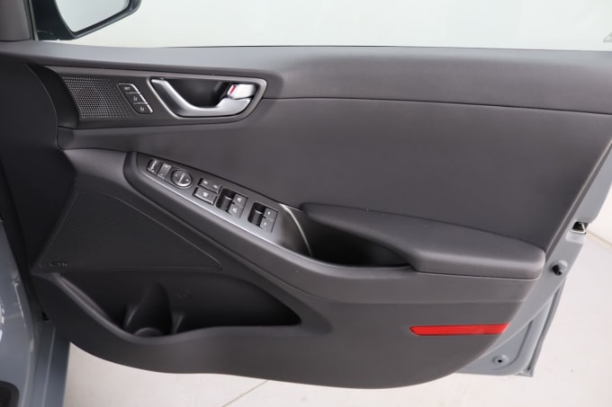 2025 Hyundai Ioniq