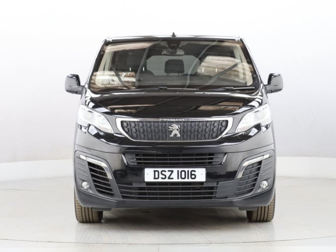 2025 Peugeot Traveller
