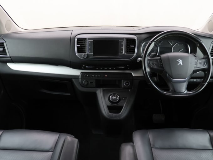2025 Peugeot Traveller