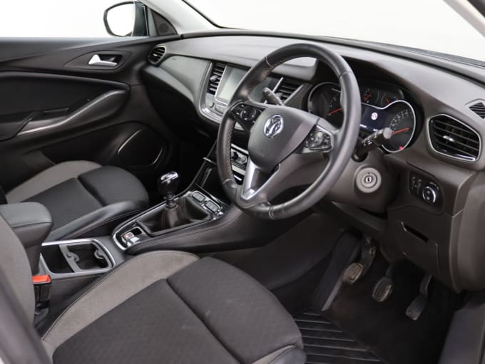 2025 Vauxhall Grandland X