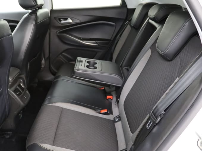 2025 Vauxhall Grandland X