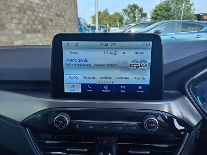 2025 Ford Kuga