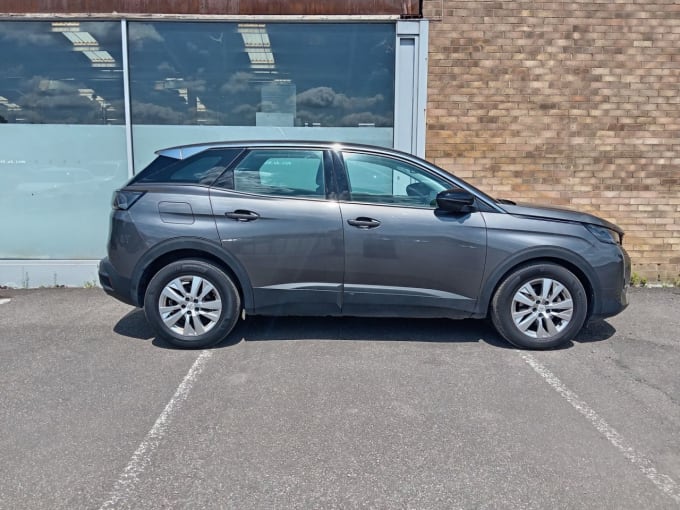 2025 Peugeot 3008