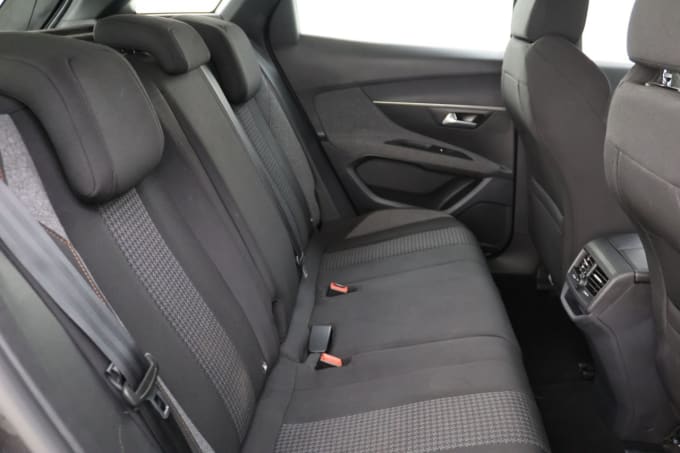 2025 Peugeot 3008