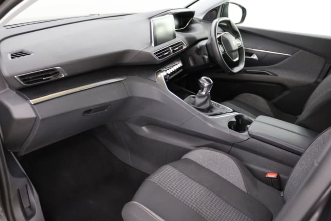 2025 Peugeot 3008
