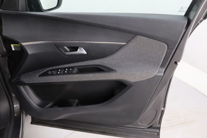 2025 Peugeot 3008