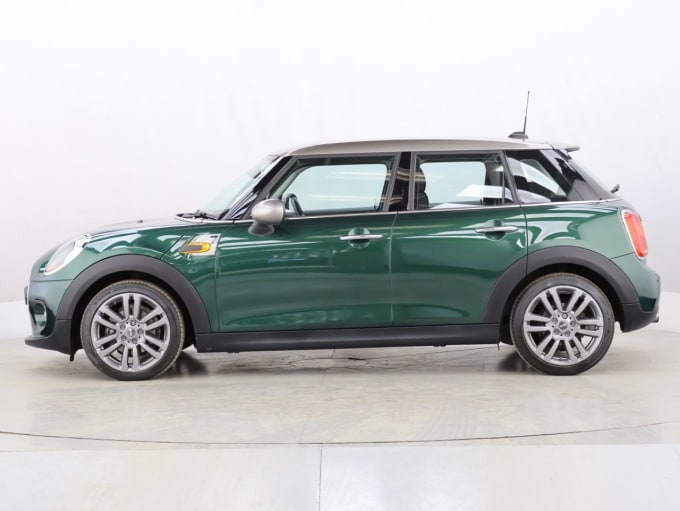 2025 Mini Hatch