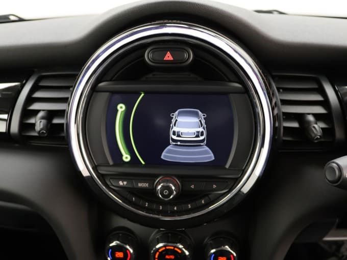 2025 Mini Hatch
